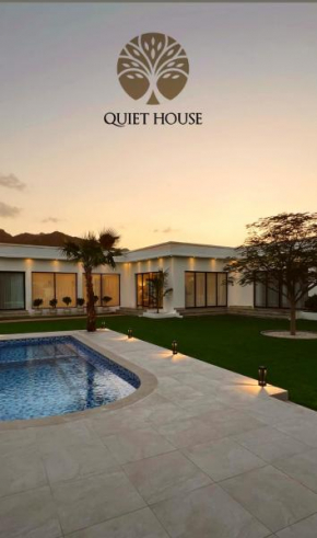 Quiet House villa